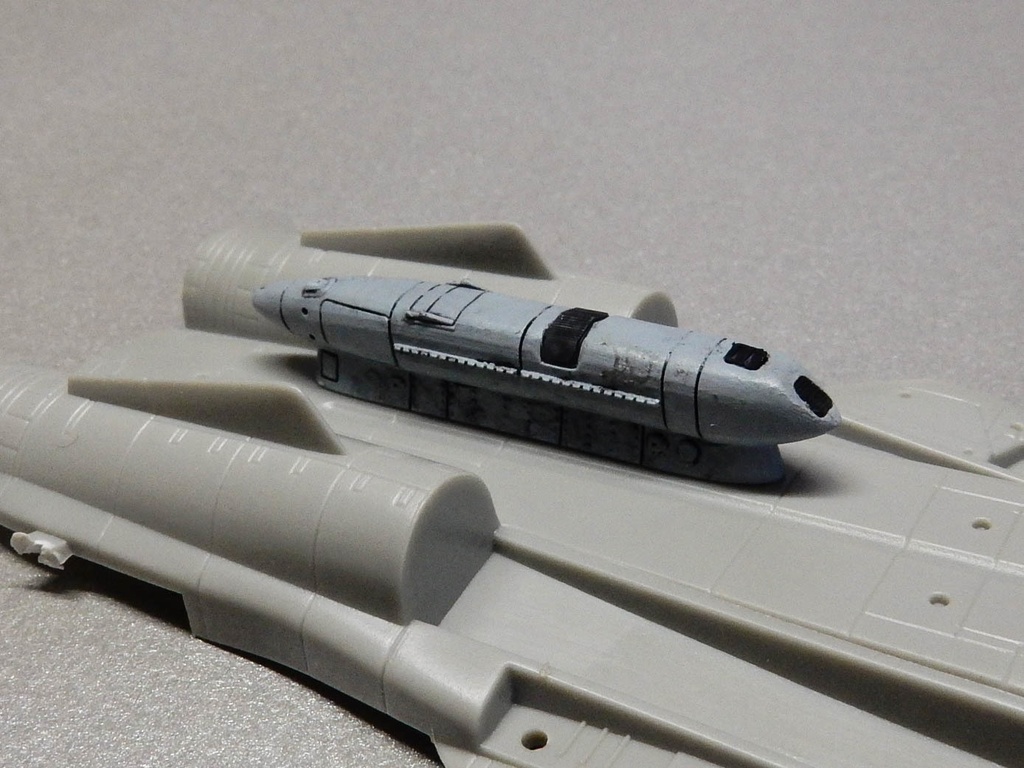1/144 F-14 トムキャット用 TARPS偵察ポッド