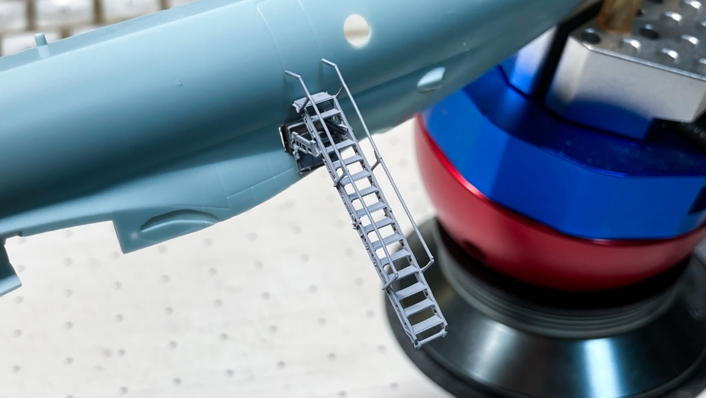 8月末まで期間限定 1/144 海自P-1哨戒機 機内収納式タラップ (国内送料無料)