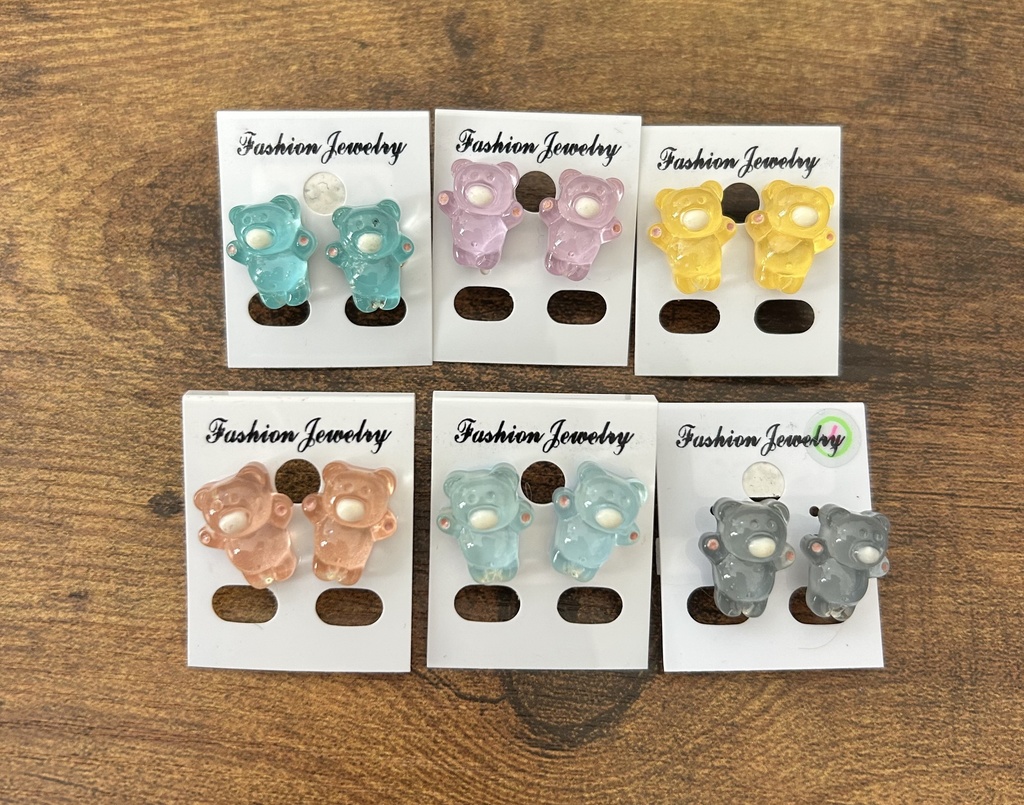 うるちゃやくまさんミニピアス