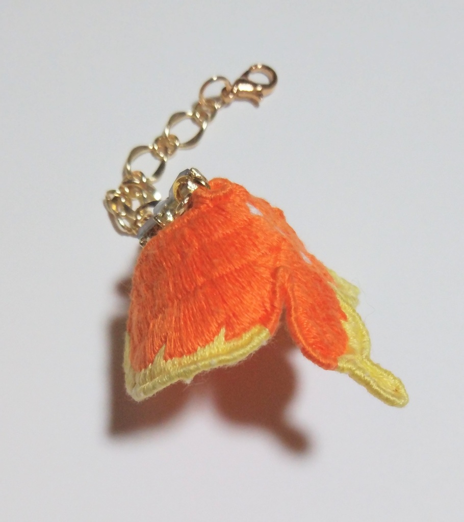 蝶ケープ(楽園の季節)ストラップ