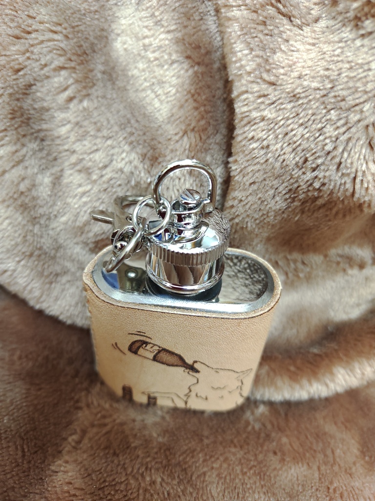 狼と酒のステンレスミニフラスコ 無文字