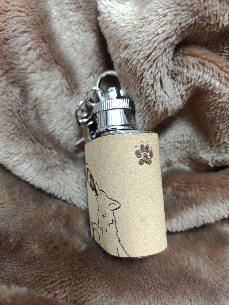 狼と酒のステンレスミニフラスコ 無文字