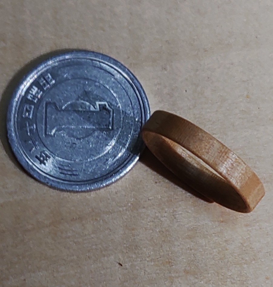 栃リング(日本 約8号 / US size:~5.0) 指輪