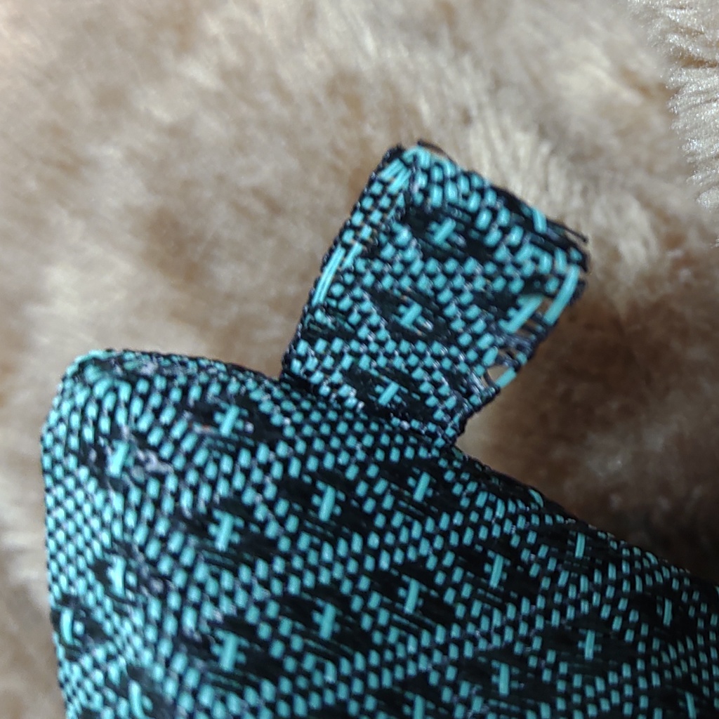 畳の緣 四面体ポーチ