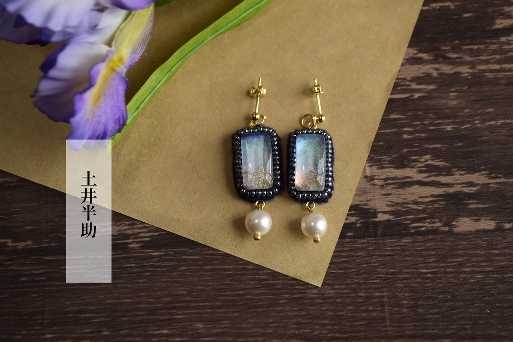 私服カラー耳飾り