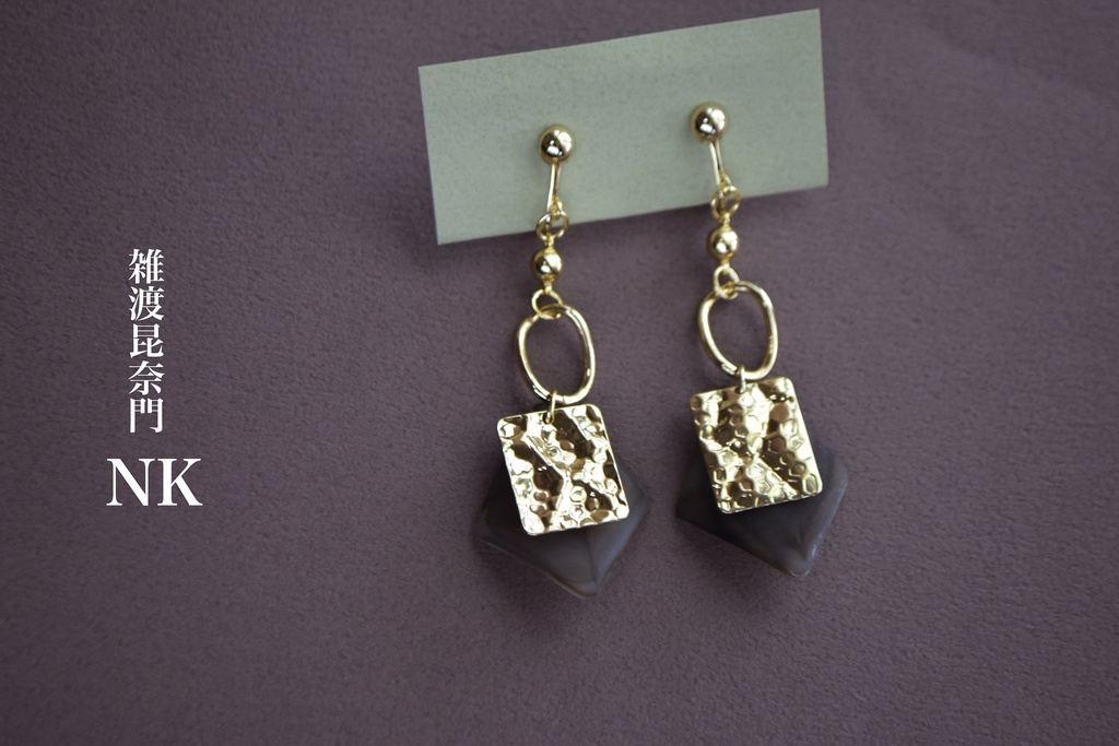 RKRNイメージ耳飾り