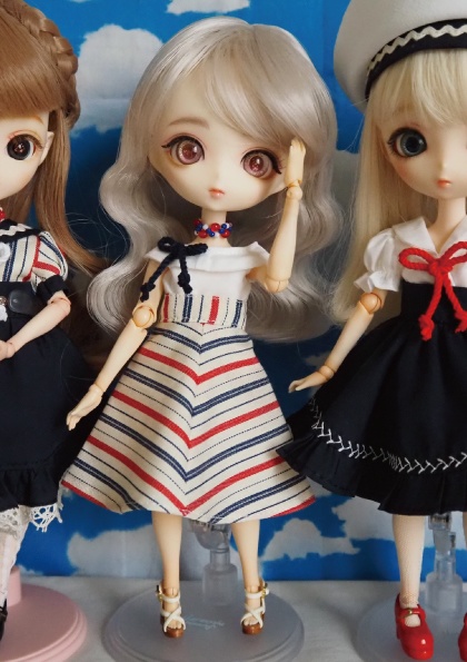 オフショルダーセット・スカート