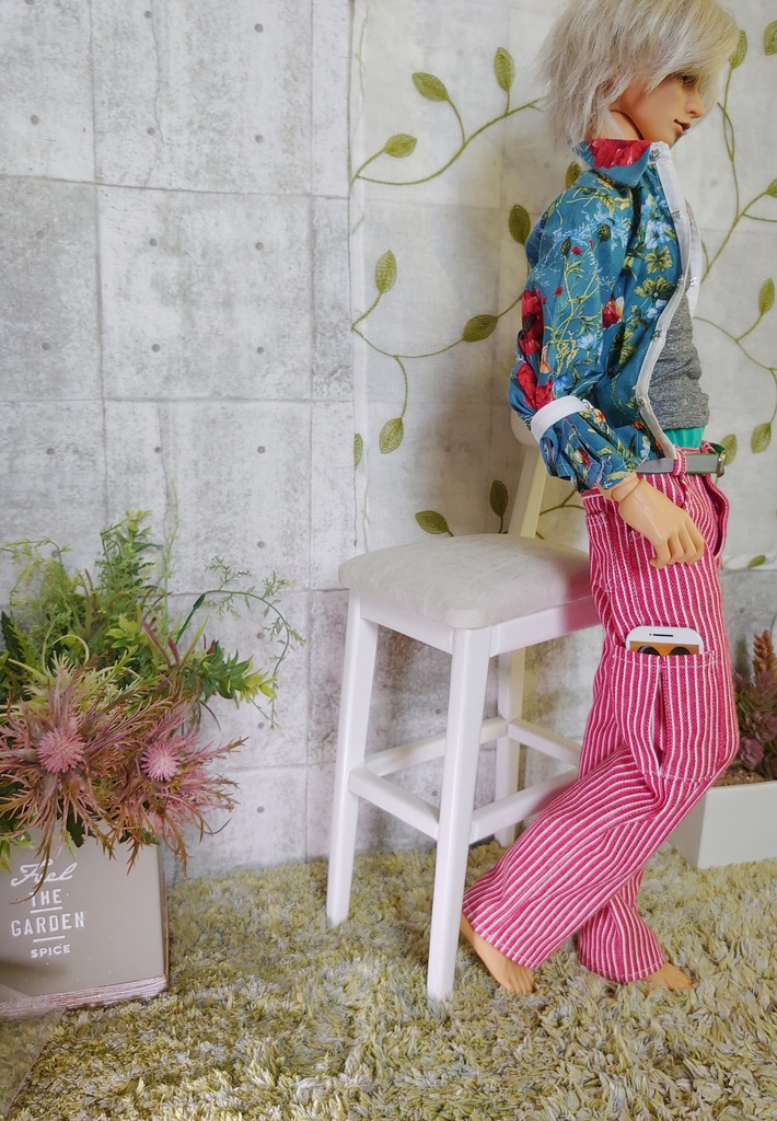 腰履きペインターパンツ