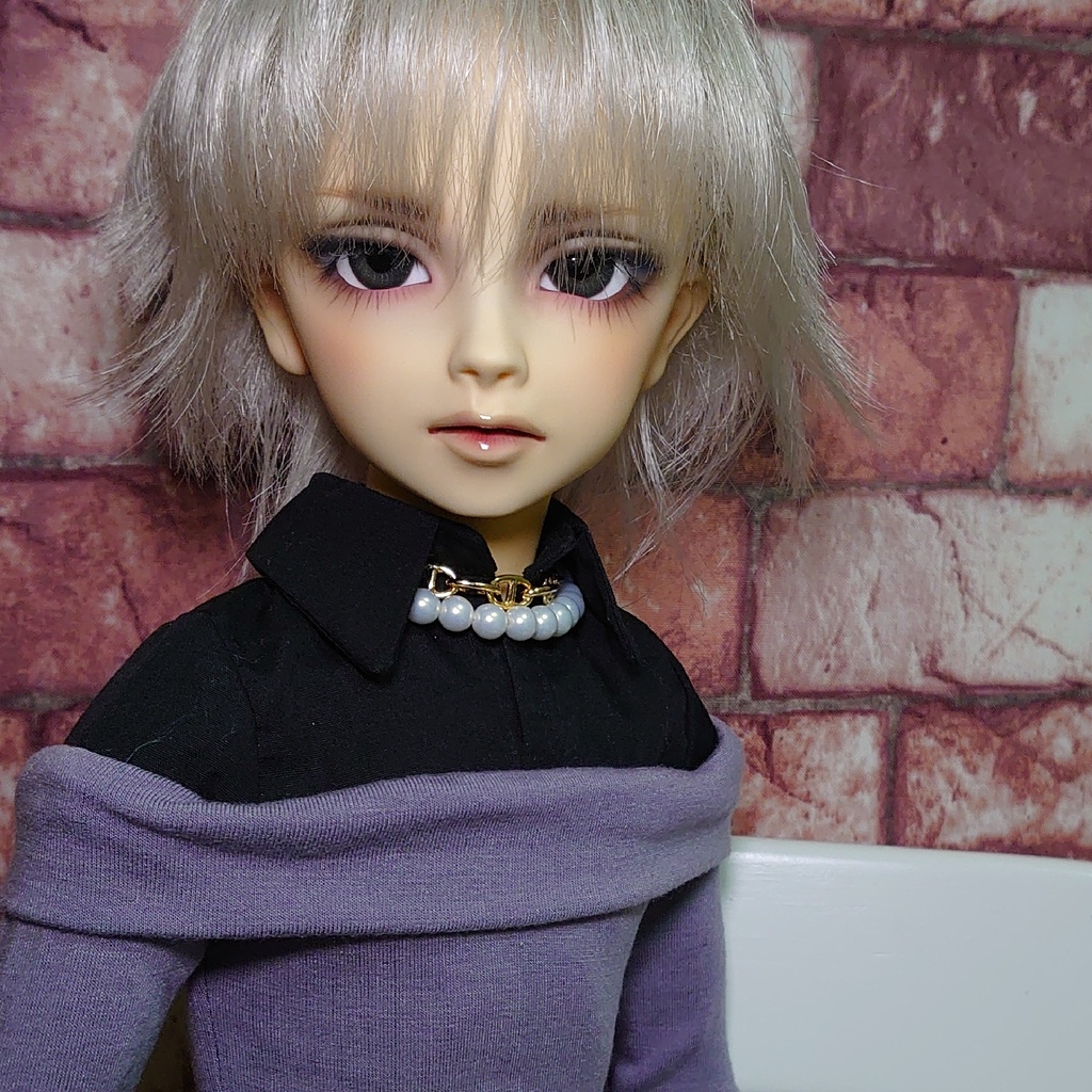 ネックレス付き ルーズネックカットソー