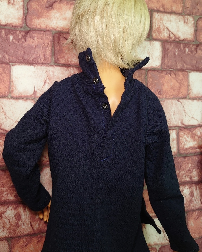 ネックレス付き ルーズネックカットソー