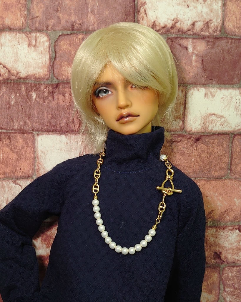 ネックレス付き ルーズネックカットソー