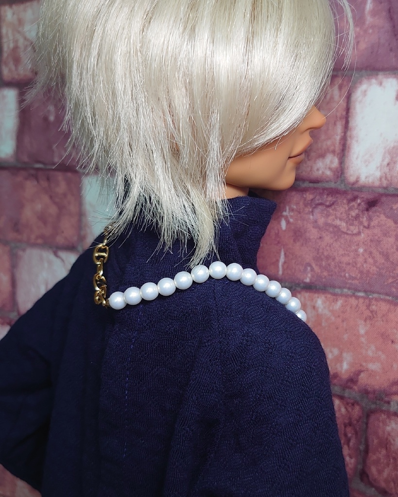 ネックレス付き ルーズネックカットソー