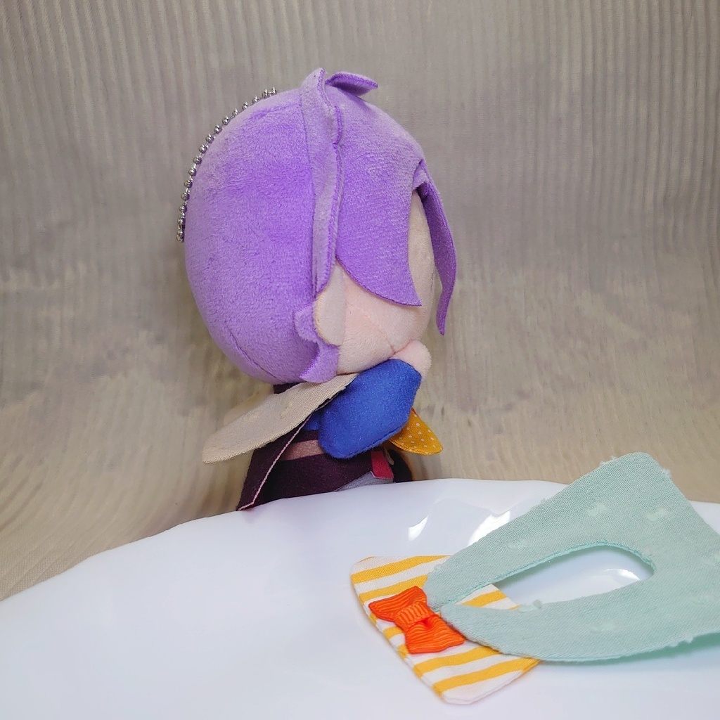 セーラー襟のお食事ビブ(エプロン)