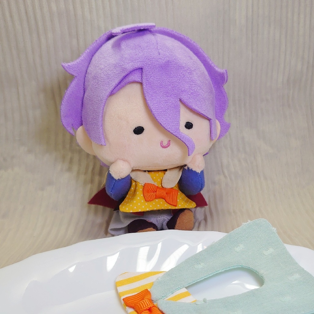 セーラー襟のお食事ビブ(エプロン)