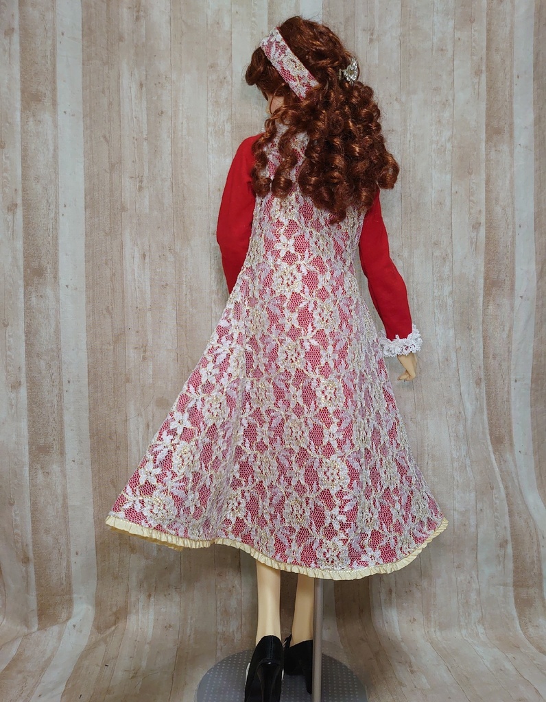 ロング丈のニットワンピース