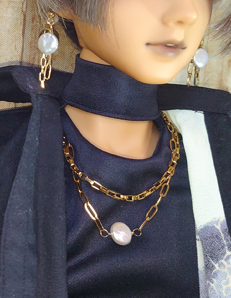 セット品 ステンレス製 コインパールと2連風チェーンのドール用ネックレスと耳飾り(ピアス/イヤリング)