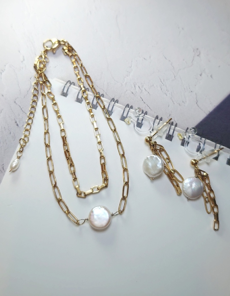 セット品 ステンレス製 コインパールと2連風チェーンのドール用ネックレスと耳飾り(ピアス/イヤリング)