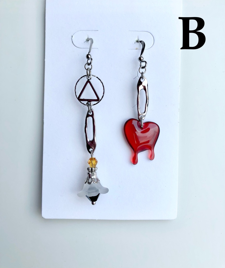 【🌈🕒】📎さんイメージピアス(イヤリング)