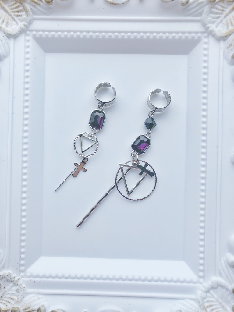 【🌈🕒】⚔さんイメージイヤーカフス