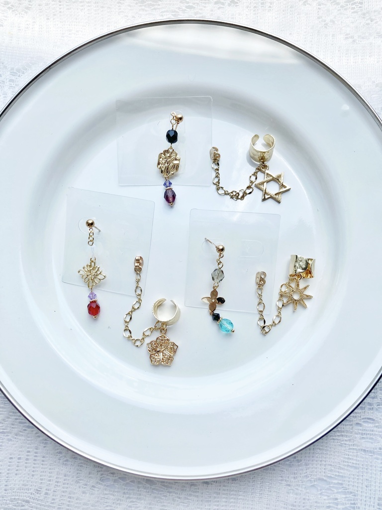 【🌈🕒】🔺イメージ片耳ピアス(イヤリング)イヤーカフス