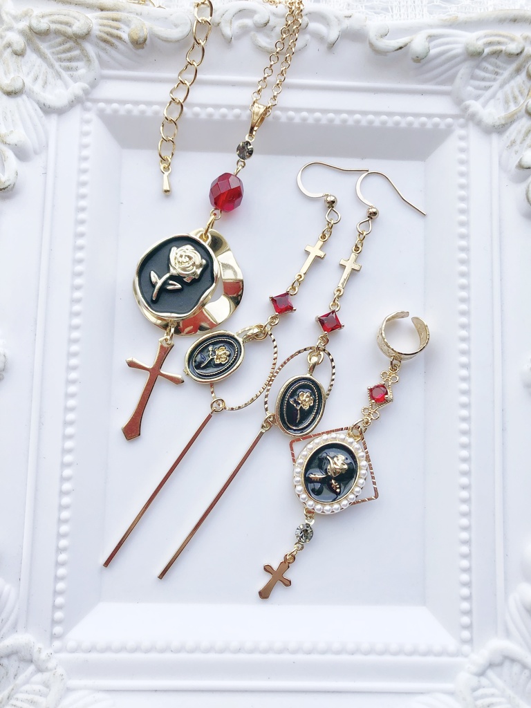 【🌈🕒】🎲さんイメージアクセサリー