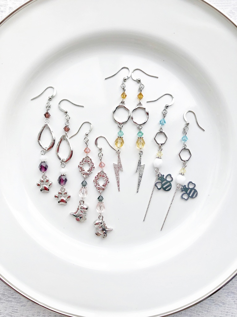 【🌈🕒】おりえんすイメージピアス(イヤリング)