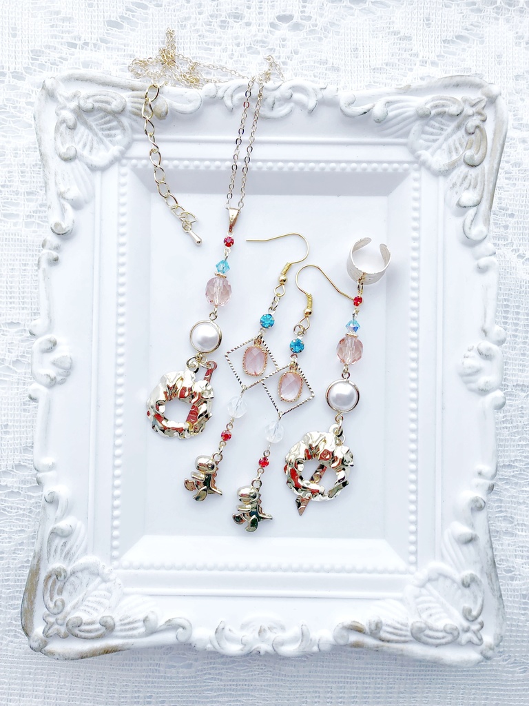 【🌈🕒】🍱🦖さんイメージアクセサリー