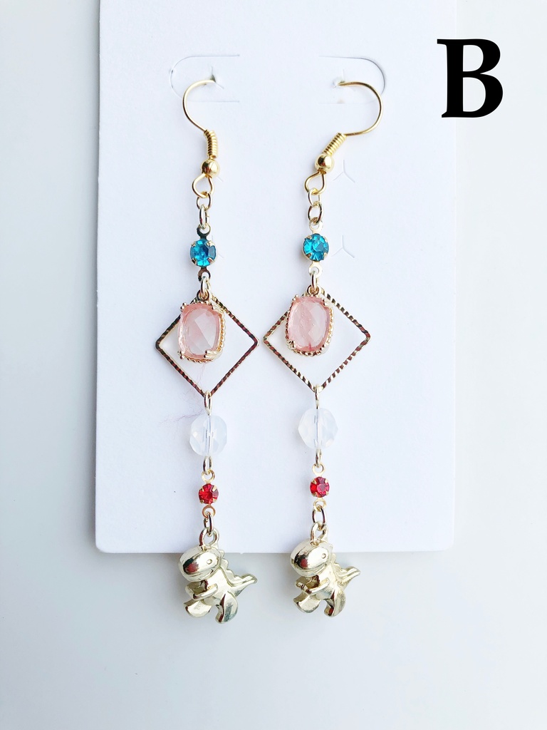 【🌈🕒】🍱🦖さんイメージアクセサリー