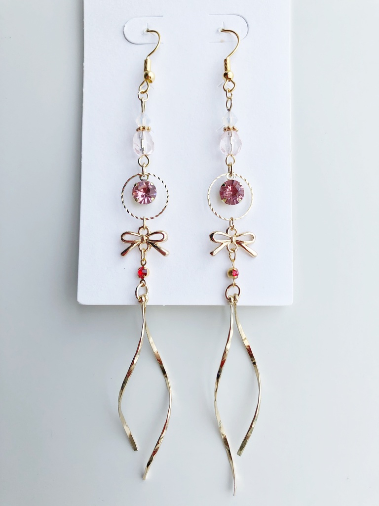 【🌈🕒】👻さんイメージピアス(イヤリング)