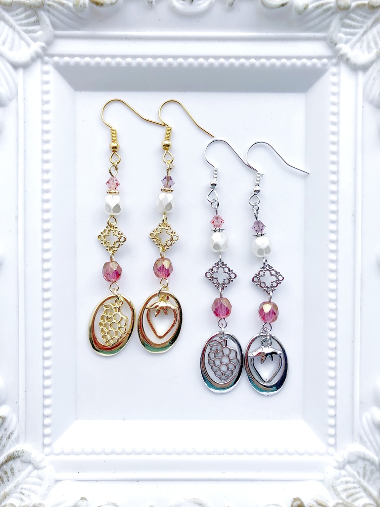 【🌈🕒】🍰🧁さんイメージピアス(イヤリング)
