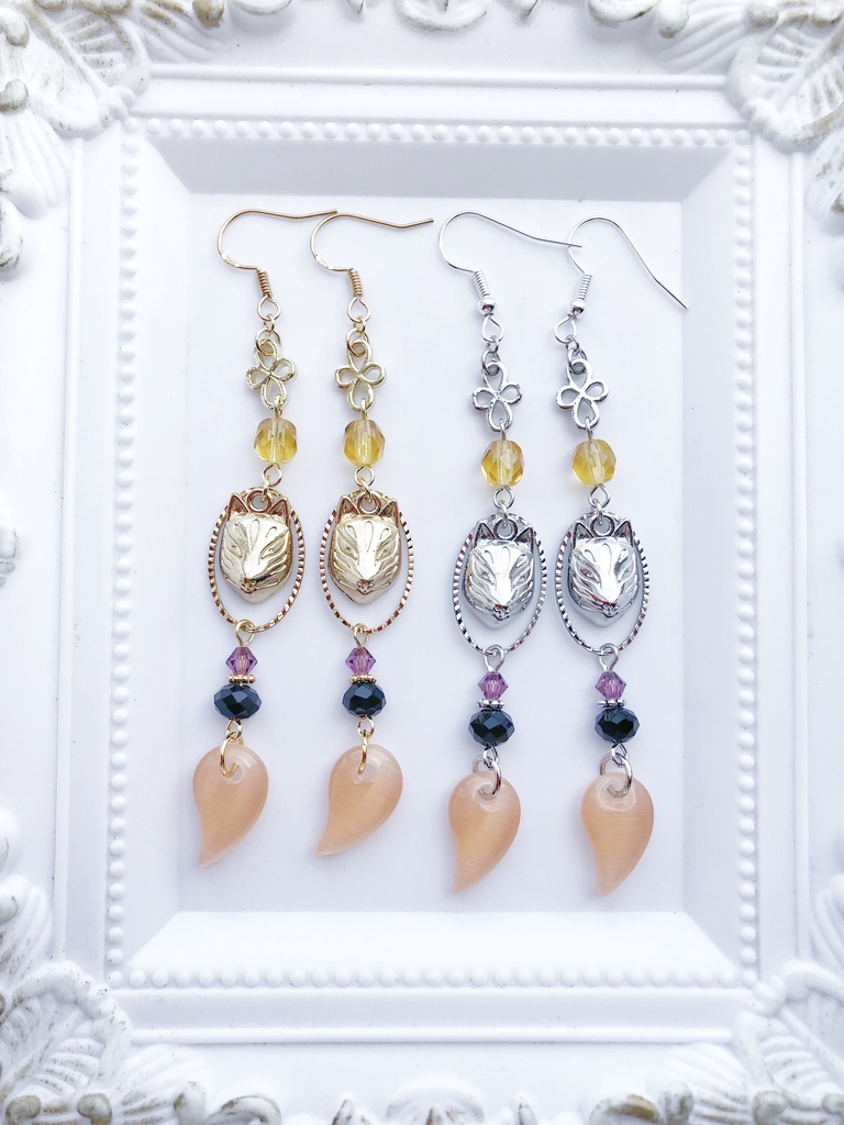 【🌈🕒】✌️🦊さんイメージピアス(イヤリング)