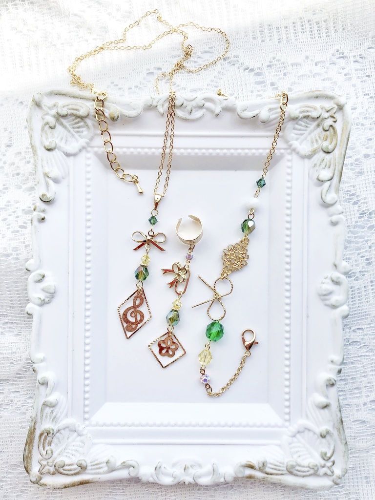 【🌈🕒】🎵🦎さんイメージアクセサリー