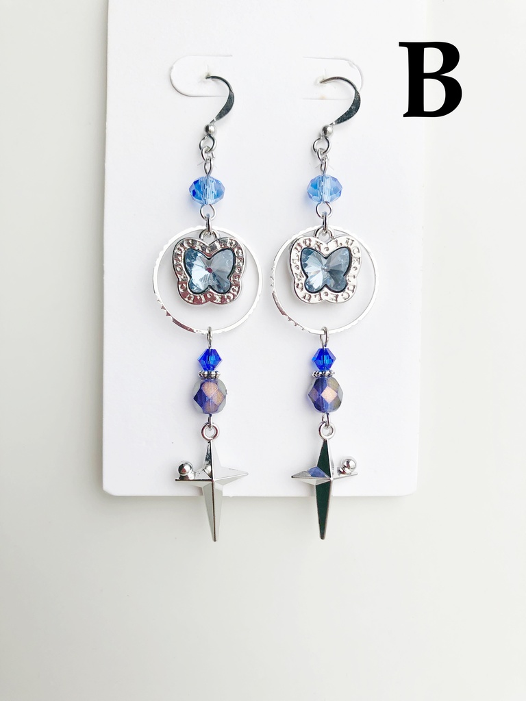 【🌈🕒】🦋⏳さんイメージピアス(イヤリング)