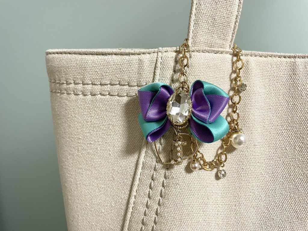 ジェイドイメージ　リボンチャーム