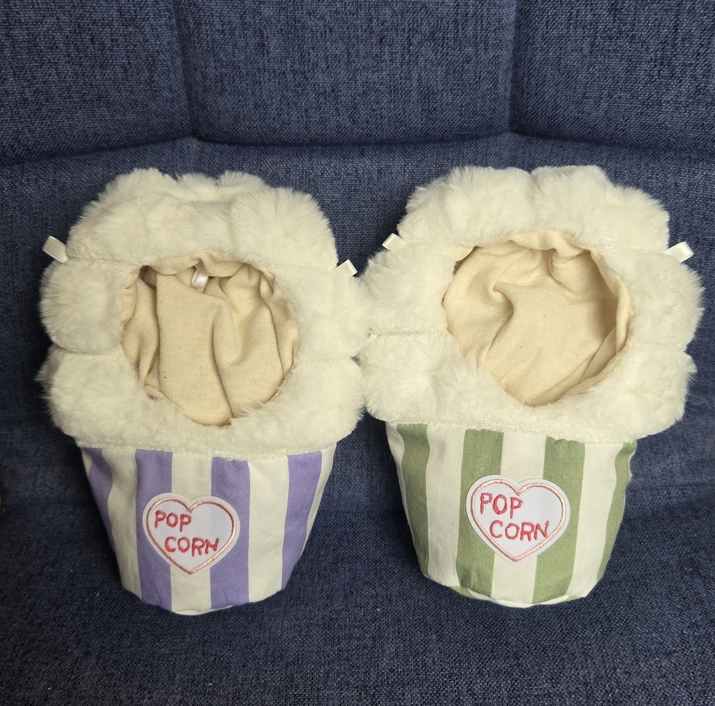 ふわふわポップコーンの着ぐるみ