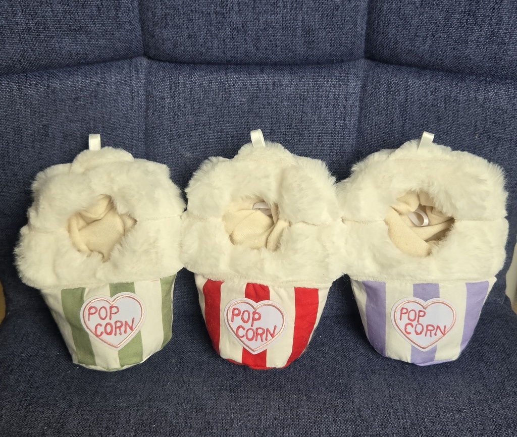 ふわふわポップコーンの着ぐるみ