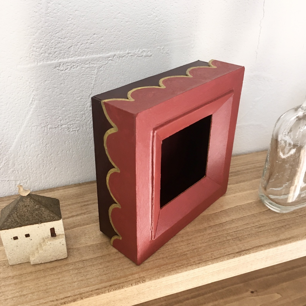 箱の額縁ティータイム ワインレッド