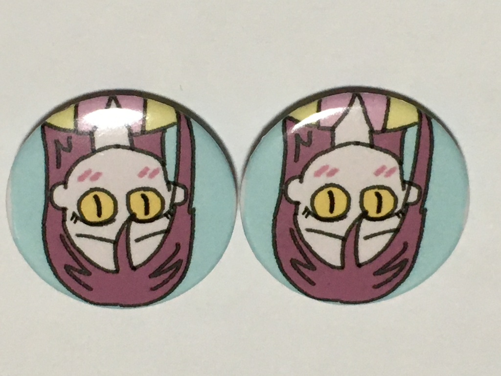 魔除けの缶バッジ(沼津のアレの様なもの)