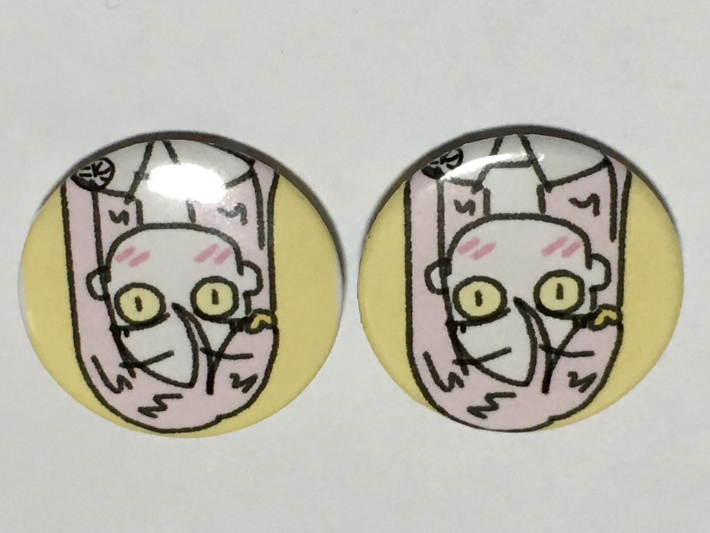 魔除けの缶バッジ(沼津のアレの様なもの)