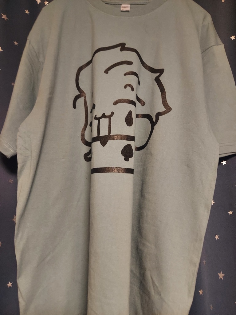 ヒソカとイルミのTシャツ