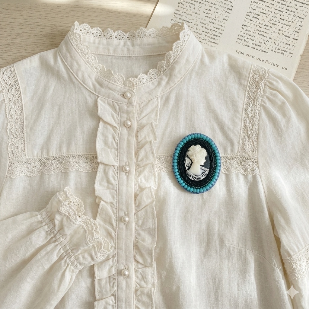 ビーズ刺繍プローチ【カメオ黒No.051】/ Bead Embroidery Brooch