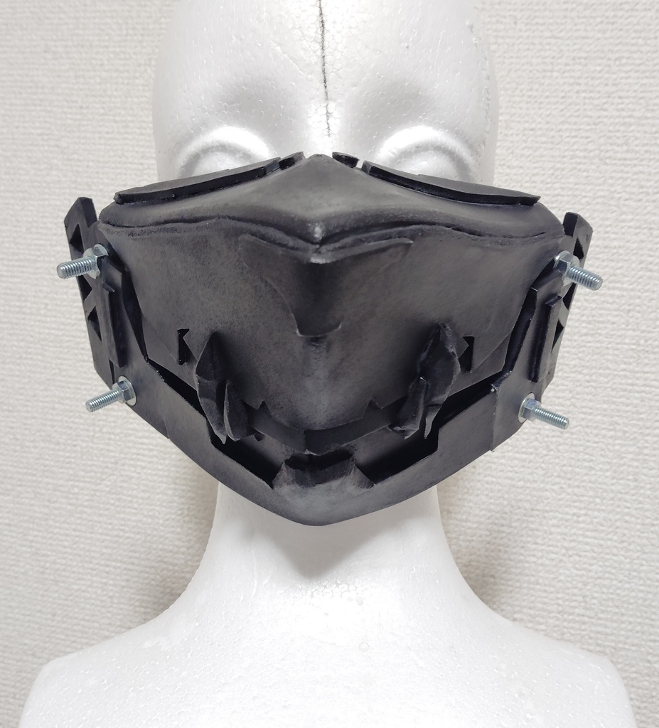 オリジナルハーフマスク『ルナティック・ウルフギア』