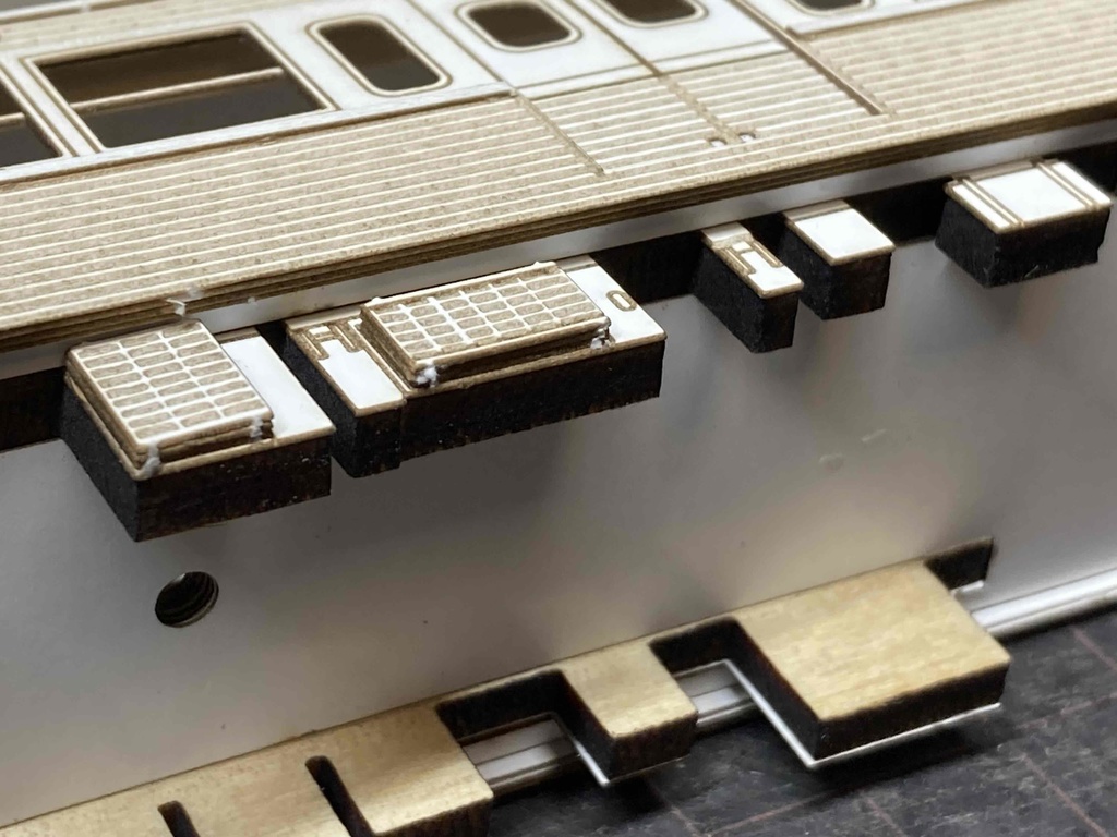 ★営団地下鉄★5000系基本3両ステンレスカー非冷房 戸袋あり ベンチレーター付きペーパーキット インドネシア国鉄