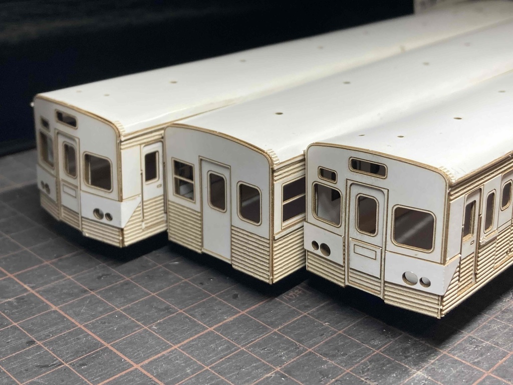 ★営団地下鉄★5000系基本3両ステンレスカー非冷房 戸袋あり ベンチレーター付きペーパーキット インドネシア国鉄