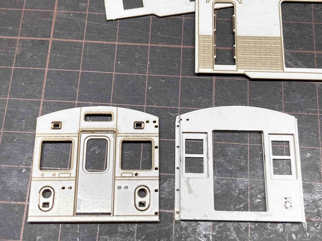 東横線・田園都市線・こどもの国線等 東急車輛旧7000系(2連)硬質ペーパーキット ペーパークラフト レーザーカット済み