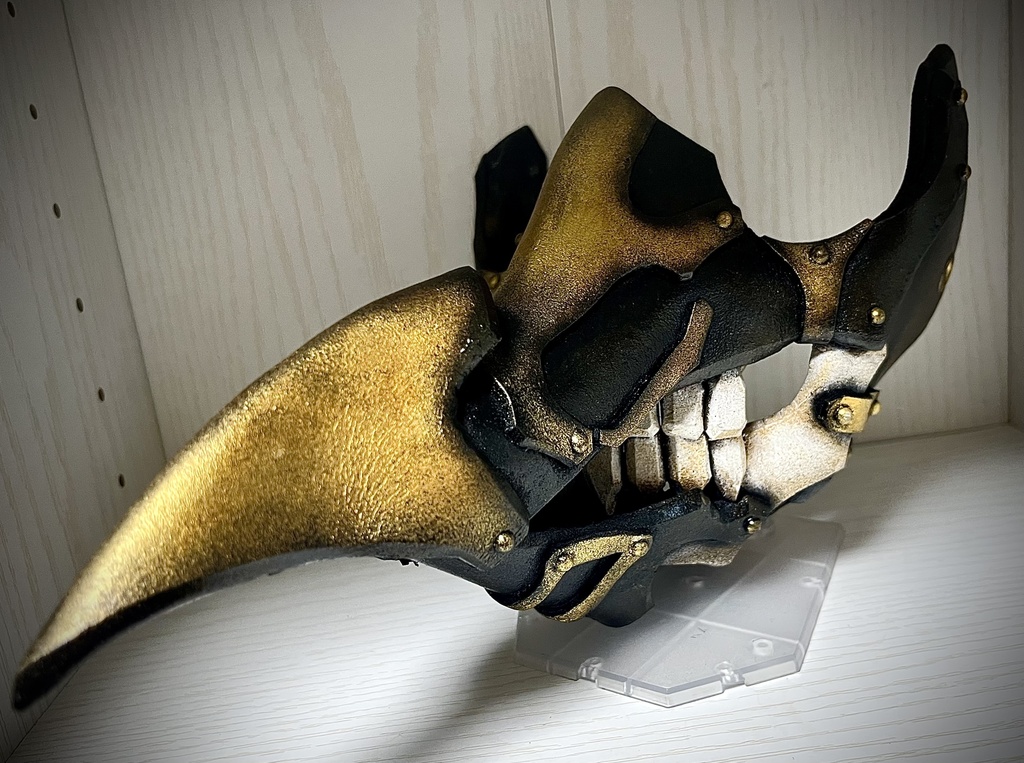 ハーフマスク｢骸吐鳥｣gold