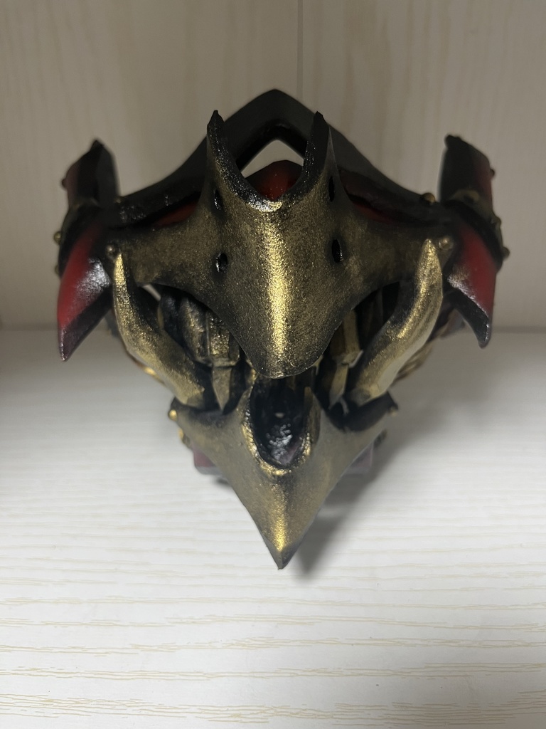 重装顎面装甲《赫》