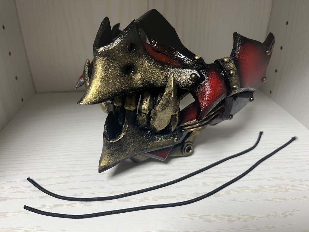 重装顎面装甲《赫》