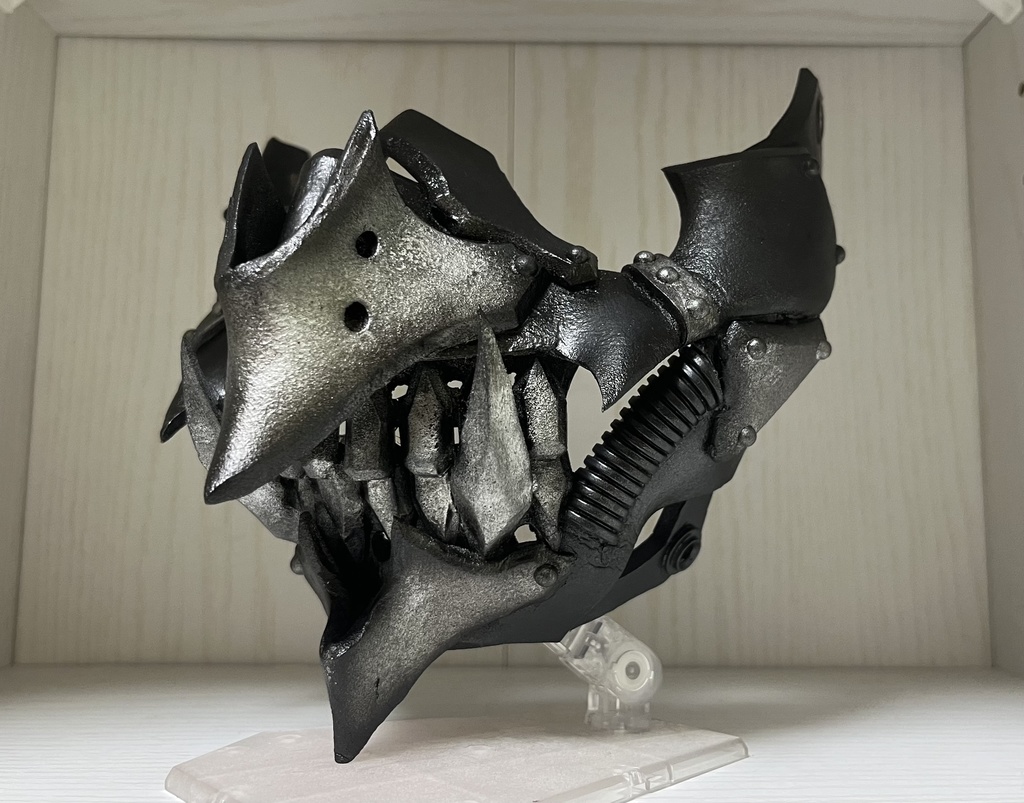 重装顎面装甲「悪鬼」