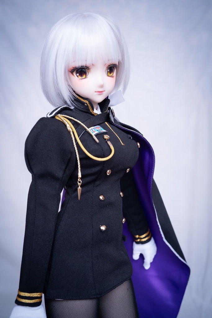 リリーバイス 勝利の女神:NIKKE 1/3ドール衣装
